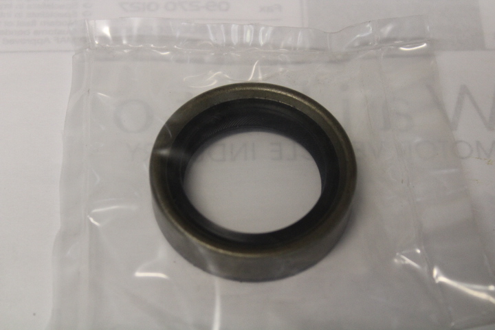 Tail shaft seal Type 9 gear box