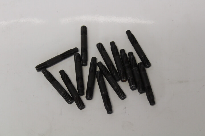 Camshaft Cap Stud Kit YB