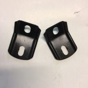 Grille Bracket Pair RS500 & RS 3 Door