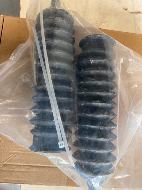 RS & RS500 & Sapphire Steering Rack Boot Kit. - Image 2