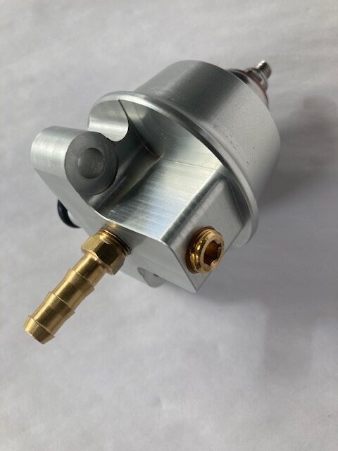 Fuel Pressure Regulator Adjustable 4x4 Sapphire - Image 2